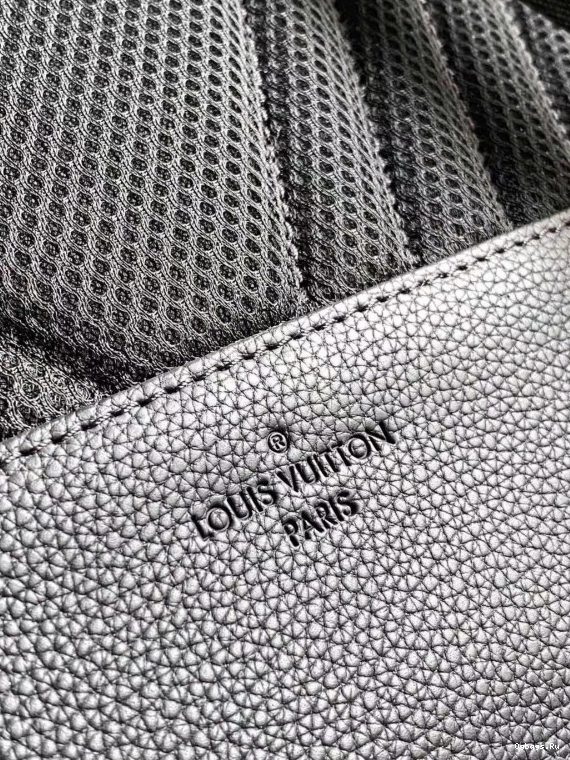 VUITTON BACKPACK LOUIS 0311